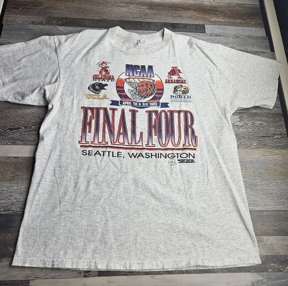 NCAA Final Four 1995 College Basketball Vintage Tshirt XL - Picture 2 of 8